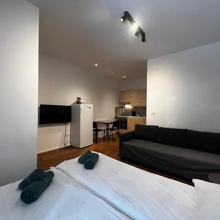 Ljubljana Studios Apartman